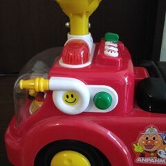 こども乗用 アンパンマン 消防車の画像
