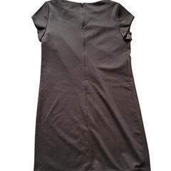 【未使用タグ付き】UNIQLOワンピースMサイズの画像