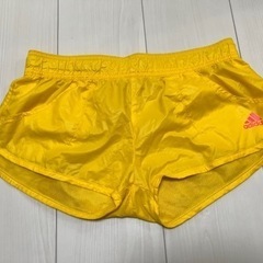 アディダス ランニングショートパンツ
