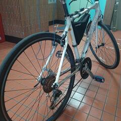 TREK7.3FX 白の画像