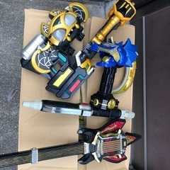 男の子のヒーロー物おもちゃ