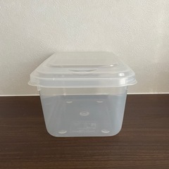ダイソー 米びつ 3kg ① 粉物の保管にもの画像