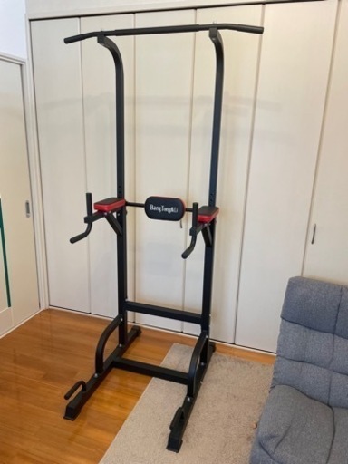 懸垂マシン　筋トレ器具