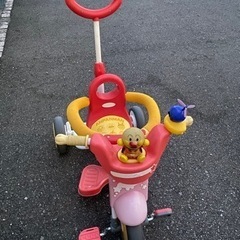 アンパンマン 三輪車 サンシェード付き