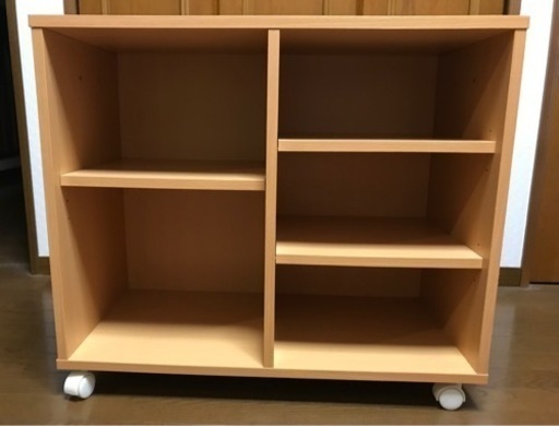 美品　キャスター付き収納ラック　2点目