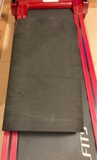 中古　ランニングマシン（マット付き）