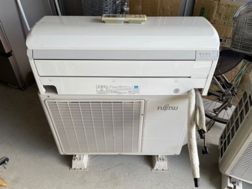 値下げ⭐︎FUJITSU  14畳用　4.0kwエアコン　AS-W403P2