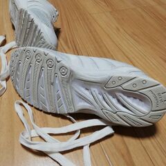 瞬足24.5cm どうせすぐ履けなくなる子供の内履きなんて買うのがバカバカしいという方への画像