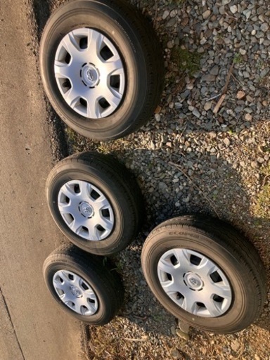 ハイエース　タイヤ