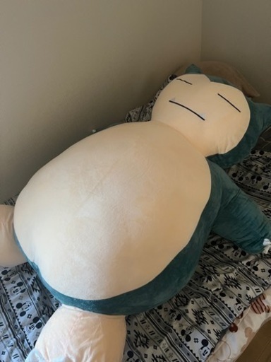 特大カビゴンぬいぐるみ　クッション