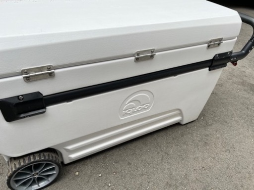 iGLOO イグルー クーラーボックス 大きいサイズ