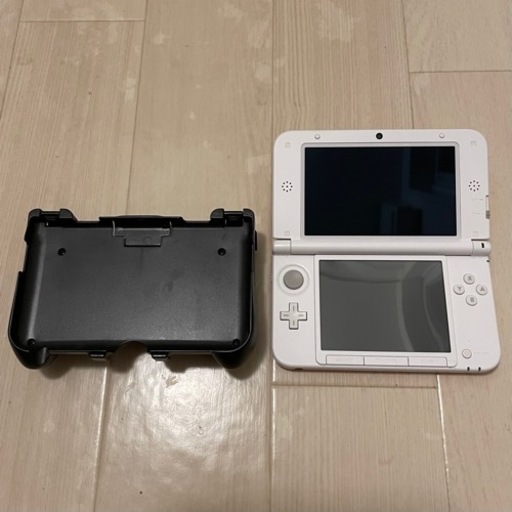 Nintendo 3DSLL ピンク×ホワイト 本体＋SDカード＋アシストグリップ