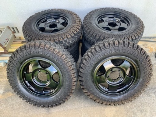 バリ山！即戦力！ジムニー純正アルミ付MAXXIS creepy CrawlerLT 6.50-16LT?
