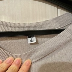 UNIQLO ニットの画像