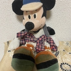 ディズニーミッキーマウスぬいぐるみ