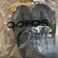 新品未使用　OOFOS 26センチ