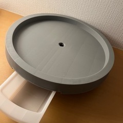 植木鉢台 キャスター付き 貯水付き 新品未使用