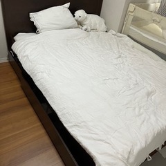 (受渡済み)ダブルベッド　フレームのみ