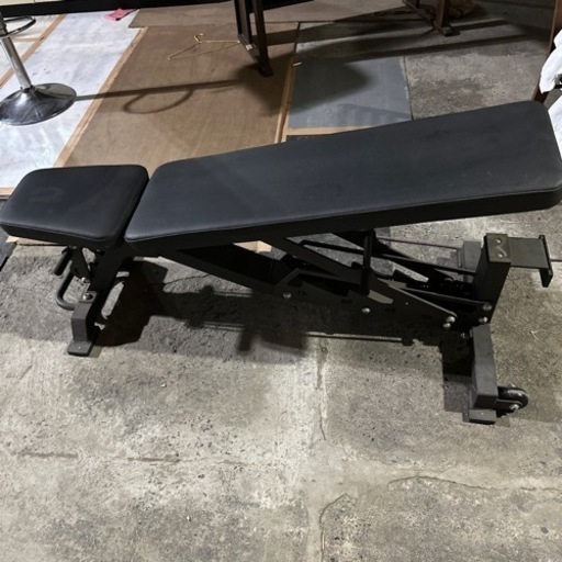 アジャスタブルベンチ　美品　格安で！