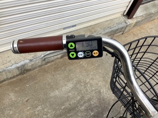 143 ヤマハ最新機種電動アシスト自転車pas with26インチ　マッドブラックアルミ