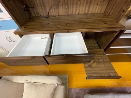 【リサイクルサービス八光】隈木工所　食器棚　パイン材ダークブラウン　