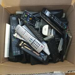 【無料】テレビとかのリモコン全部の画像