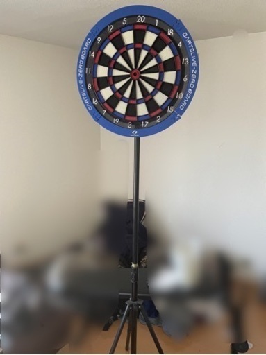 【なる早勝ち】トリニダードのスタンドとダーツライブのダーツボード