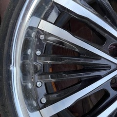 19インチアルミホイル&タイヤの画像