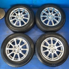 15インチホイール（YOKOHAMAスタッドレスタイヤ付）※最終値下げ9月末までに取りに来ていただける方値下げします。