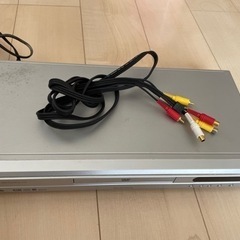 東東芝とDVDプレイヤーです。