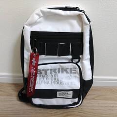 【新品未使用】アルファインダストリーズ　ワンショルダーバッグ　ホワイト