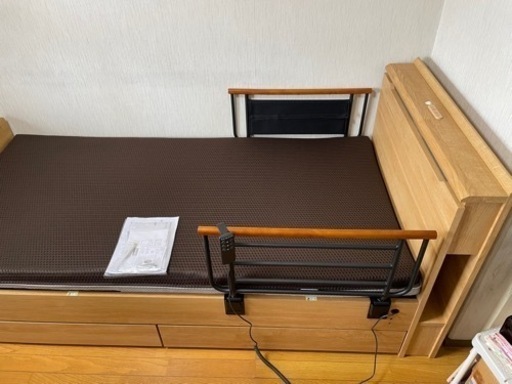 (最終値下げ)ほぼ新品  電動ベッド(シングル)