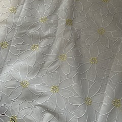 フラワーレース　テーブルクロス切り売り　お値下げしました！