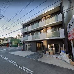 前面駐車場1台付き🚙店舗・事務所に最適🎵前面道路も広く便利です(...