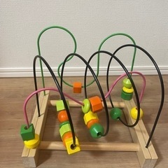 IKEA ベビートイ　ベビージム　ビーズ遊びの画像