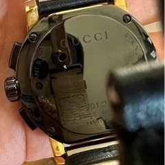 定価 27万5000円 GUCCI腕時計 クロノグラフ メンズ腕時計 の画像