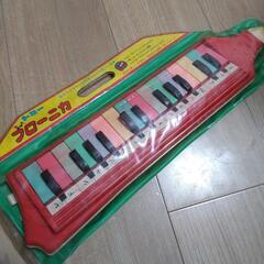 音の出ないレトロピアニカの画像