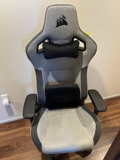 【美品】CORSAIRコルセア　ゲーミングチェア　T3 RUSH V2