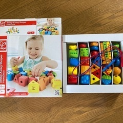 紐通しのおもちゃ　300円