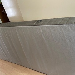 IKEA 1人用マットレスの画像