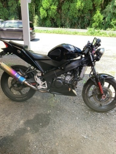 バイク CBR125