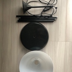 IKEA  間接照明（電球付き）の画像