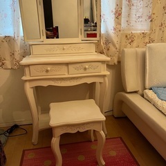 【ユーズド】アンティーク風　化粧台3点セット