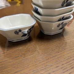お譲りします 和皿小（刺身醤油皿）、中、大、茶碗蒸し