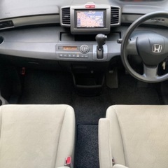 ホンダ フリード!9万k!検R5年10月!電スラ!7人乗!ナノイー付内外装美車!の画像
