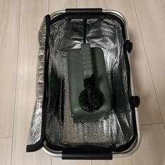 キャンプ アウトドア用 ウォータージャグ タンク 簡易保冷バッグの画像