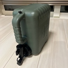 キャンプ アウトドア用 ウォータージャグ タンク 簡易保冷バッグの画像