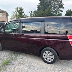 ホンダステップワゴン 平成23年車　87,938km  車検6年／2月の画像