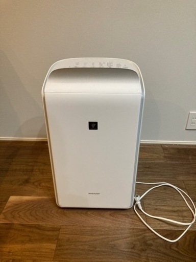 【受け渡し予定者あり(調整中)】SHARP 衣類乾燥機除湿機　2023年製