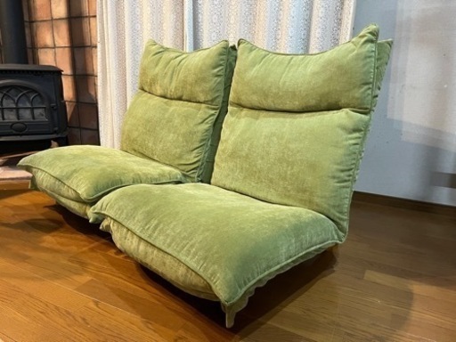 【受付終了】リクライニング　2人掛けソファ